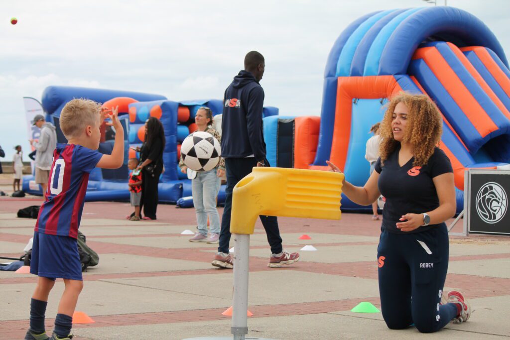 Haagse Sportzomer Festival aan het strand bij Beach Stadium Scheveningen